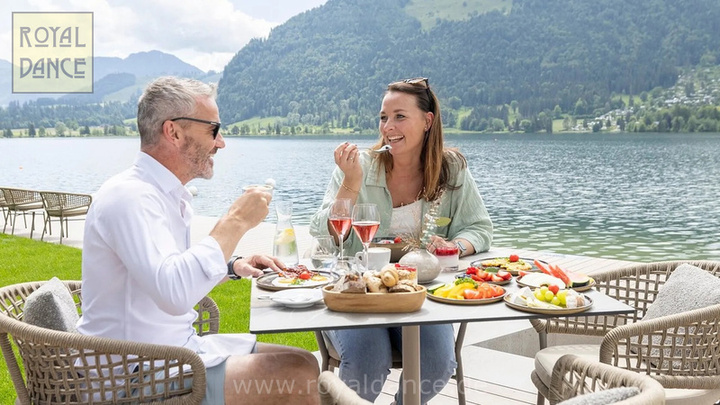 Frühstück direkt am See