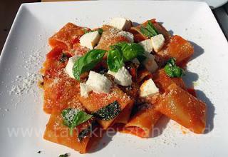 köstliche italienische Küche während der Tanzreise Italien